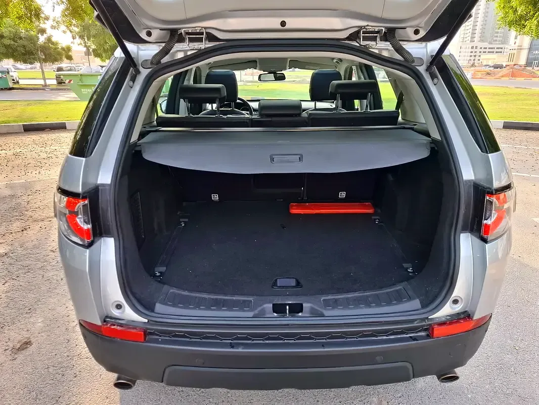 Land Rover Discovery Sport 2.0 AT AWD (290 hp) - 16