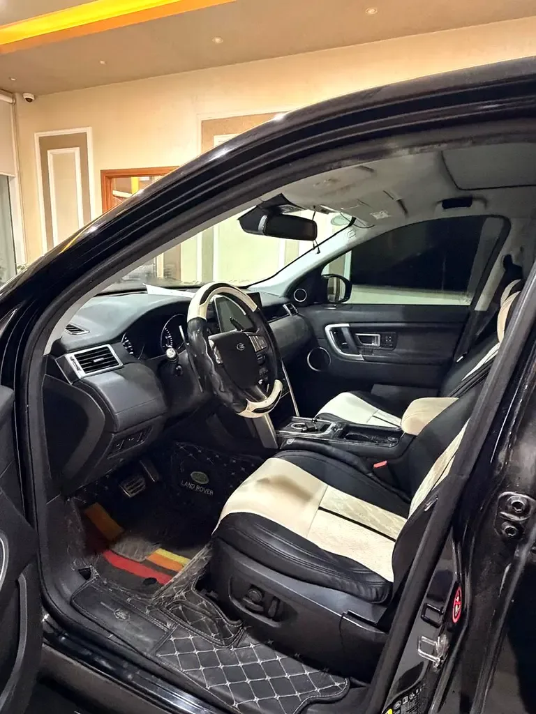 Land Rover Discovery Sport 2.0 D AT AWD (150 hp) - 4