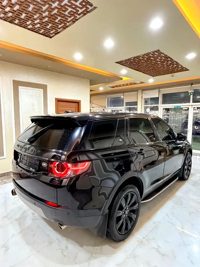 Land Rover Discovery Sport 2.0 D AT AWD (150 hp) - 10