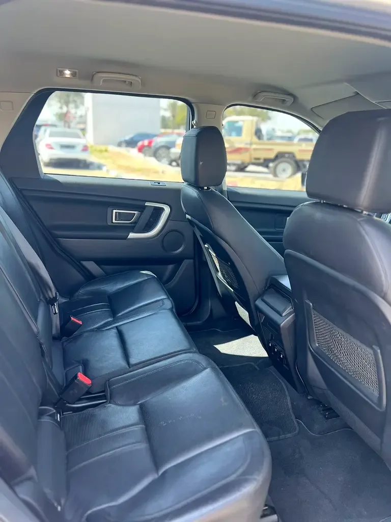 Land Rover Discovery Sport 2.0 P200 AT AWD (200 حصان) - 12