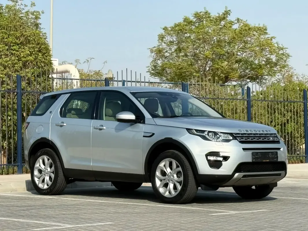 Land Rover Discovery Sport 2.0 Si4 AT 4WD (240 حصان) - 2