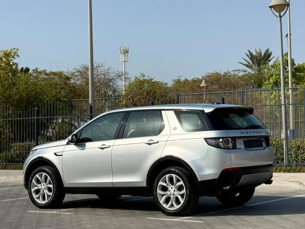 Land Rover Discovery Sport 2.0 Si4 AT 4WD (240 حصان) - 10