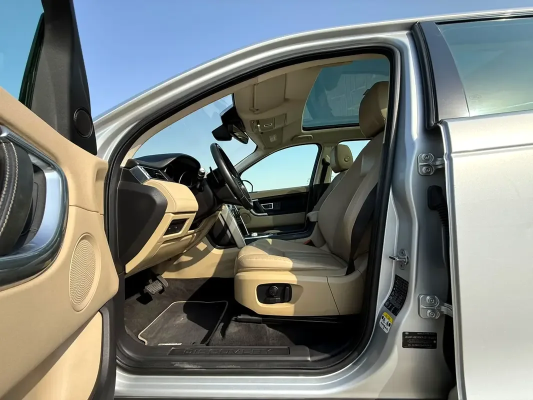 Land Rover Discovery Sport 2.0 Si4 AT 4WD (240 حصان) - 14