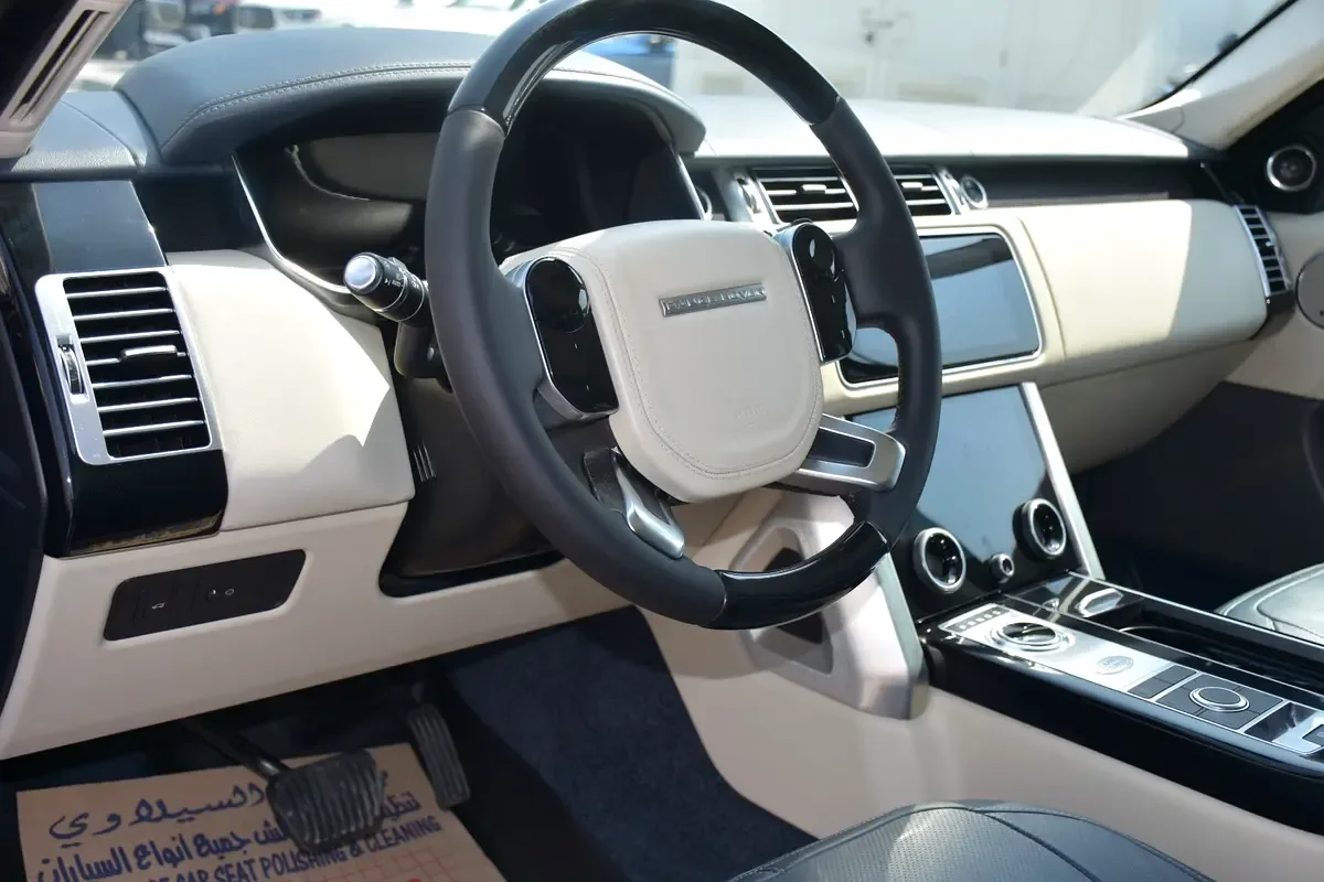Land Rover Range Rover 3.0 AT 4WD (350 حصان) - 11