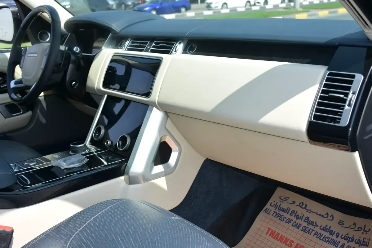 Land Rover Range Rover 3.0 AT 4WD (350 حصان) - 12
