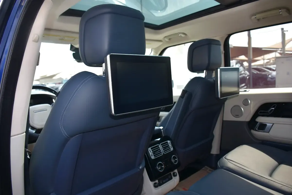 Land Rover Range Rover 3.0 AT 4WD (350 حصان) - 15
