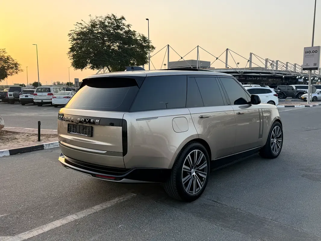 Land Rover Range Rover 3.0 AT 4WD (360 حصان) - 6