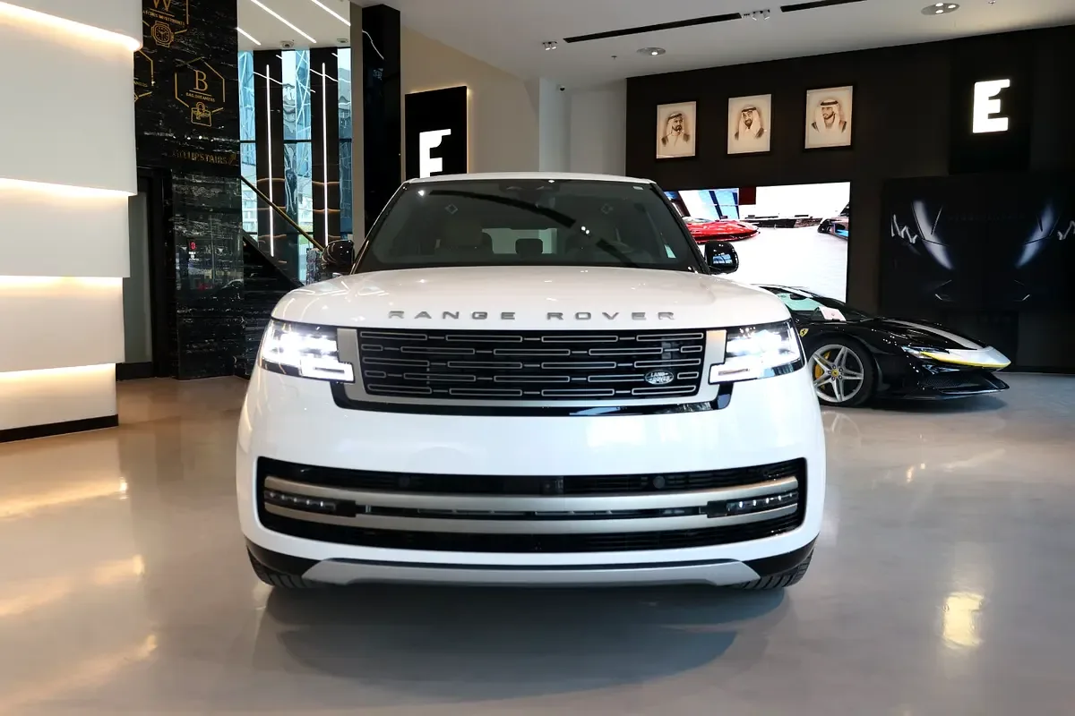Land Rover Range Rover 3.0 AT 4WD (360 حصان) - 2