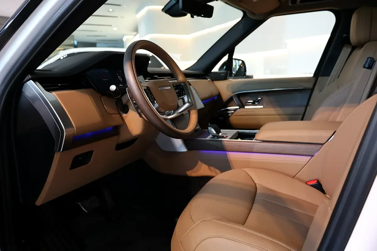 Land Rover Range Rover 3.0 AT 4WD (360 حصان) - 5