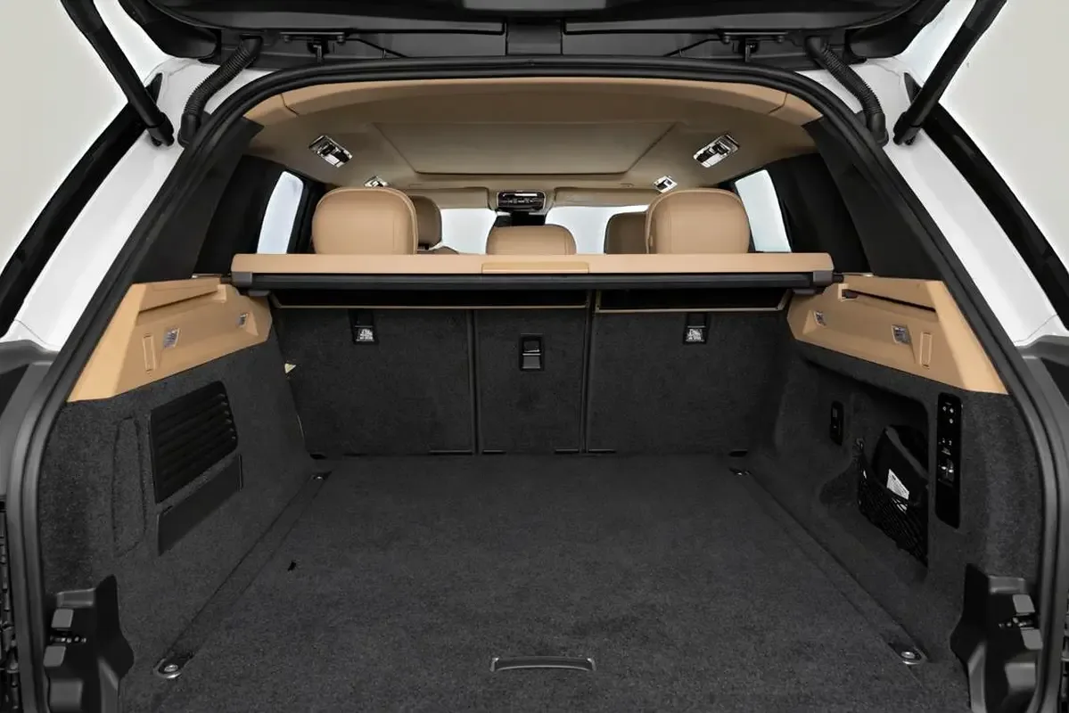 Land Rover Range Rover 3.0 AT 4WD (360 hp) - 11