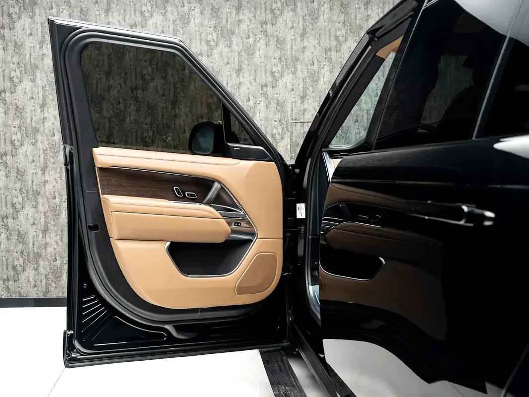 Land Rover Range Rover 3.0 AT 4WD (360 hp) - 7