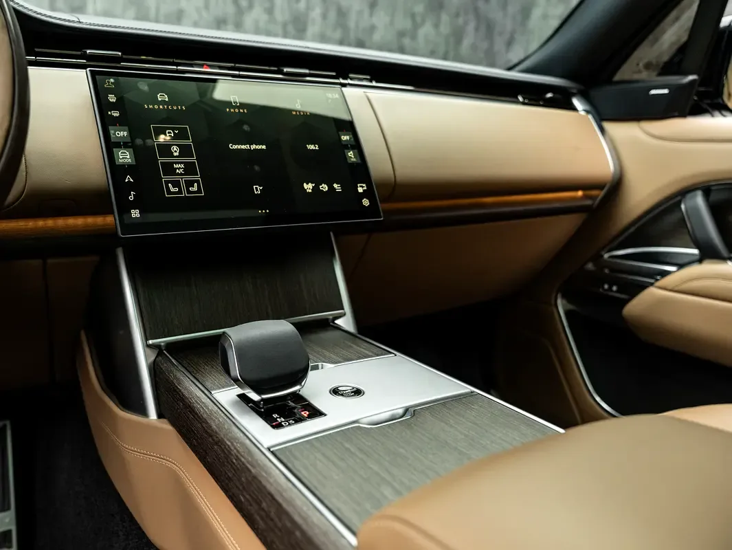 Land Rover Range Rover 3.0 AT 4WD (360 hp) - 14