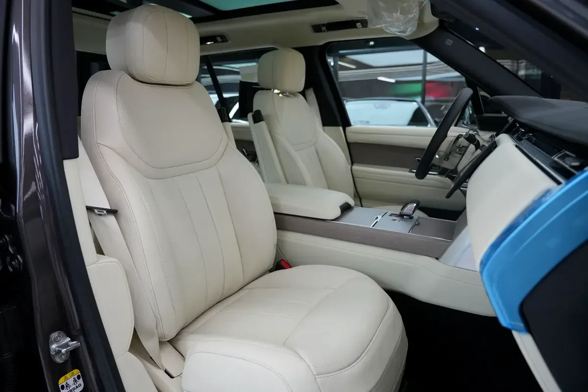 Land Rover Range Rover 3.0 AT 4WD (400 حصان) - 9