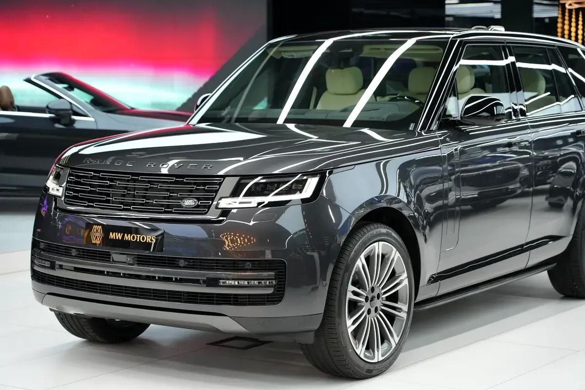 Land Rover Range Rover 3.0 AT 4WD (400 حصان) - 2