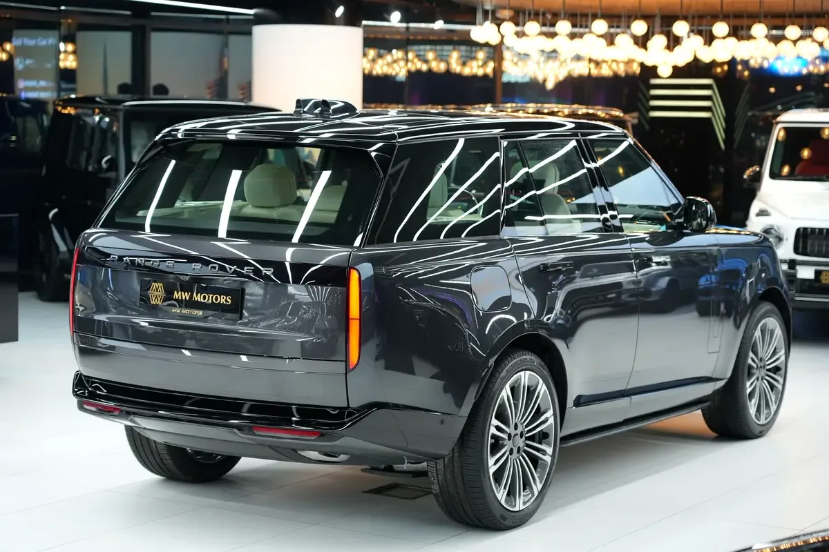 Land Rover Range Rover 3.0 AT 4WD (400 حصان) - 3