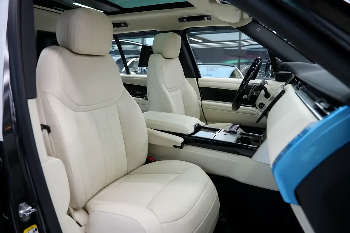 Land Rover Range Rover 3.0 AT 4WD (400 حصان) - 11