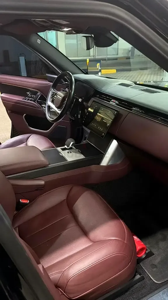 Land Rover Range Rover 3.0 AT 4WD (400 حصان) - 4
