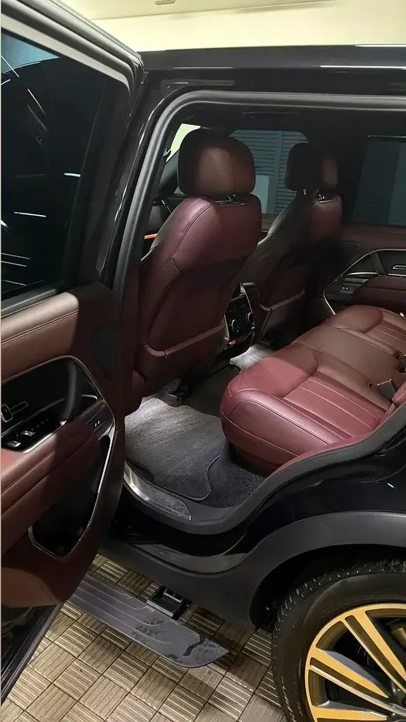 Land Rover Range Rover 3.0 AT 4WD (400 حصان) - 7