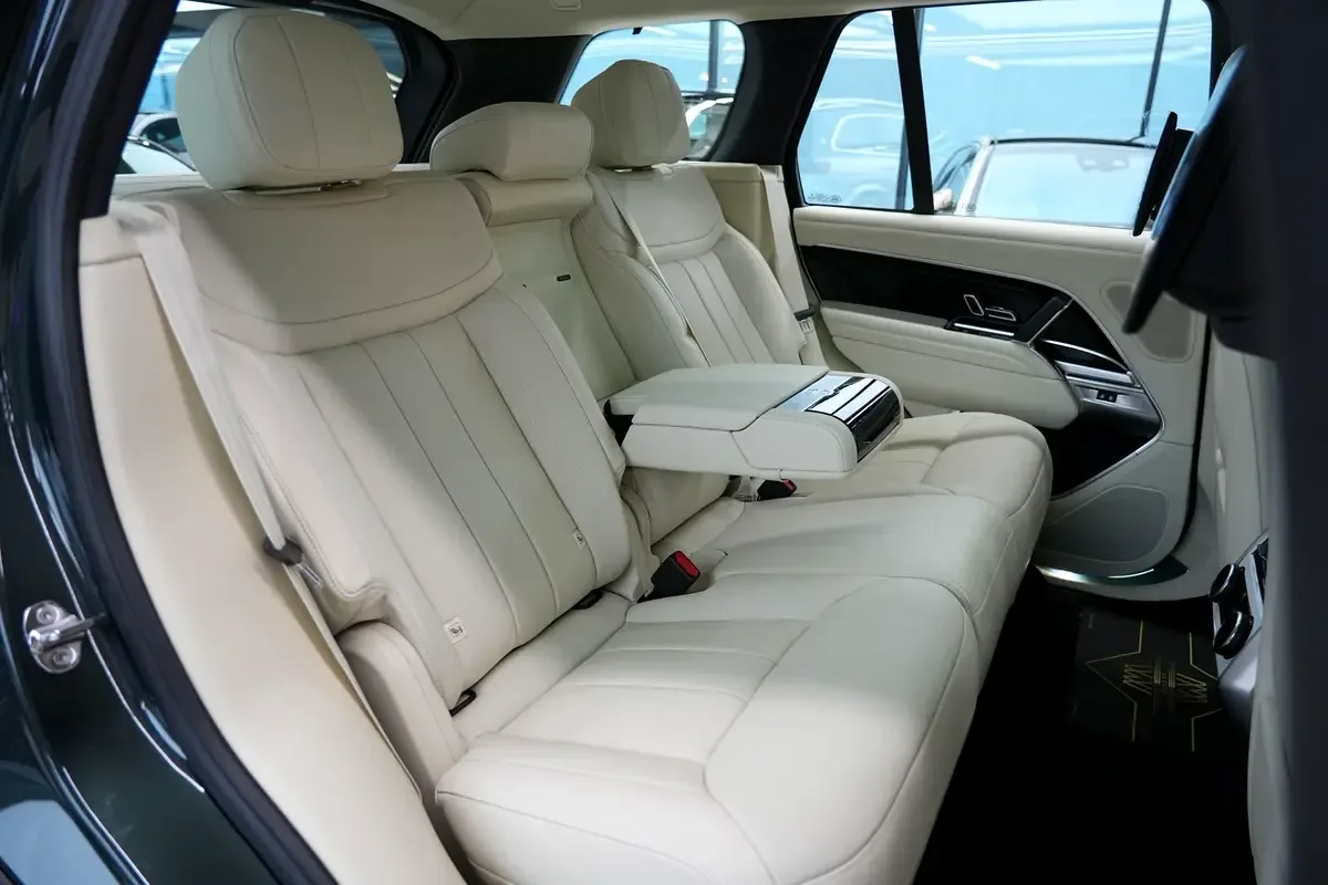 Land Rover Range Rover 3.0 AT 4WD (400 hp) - 15