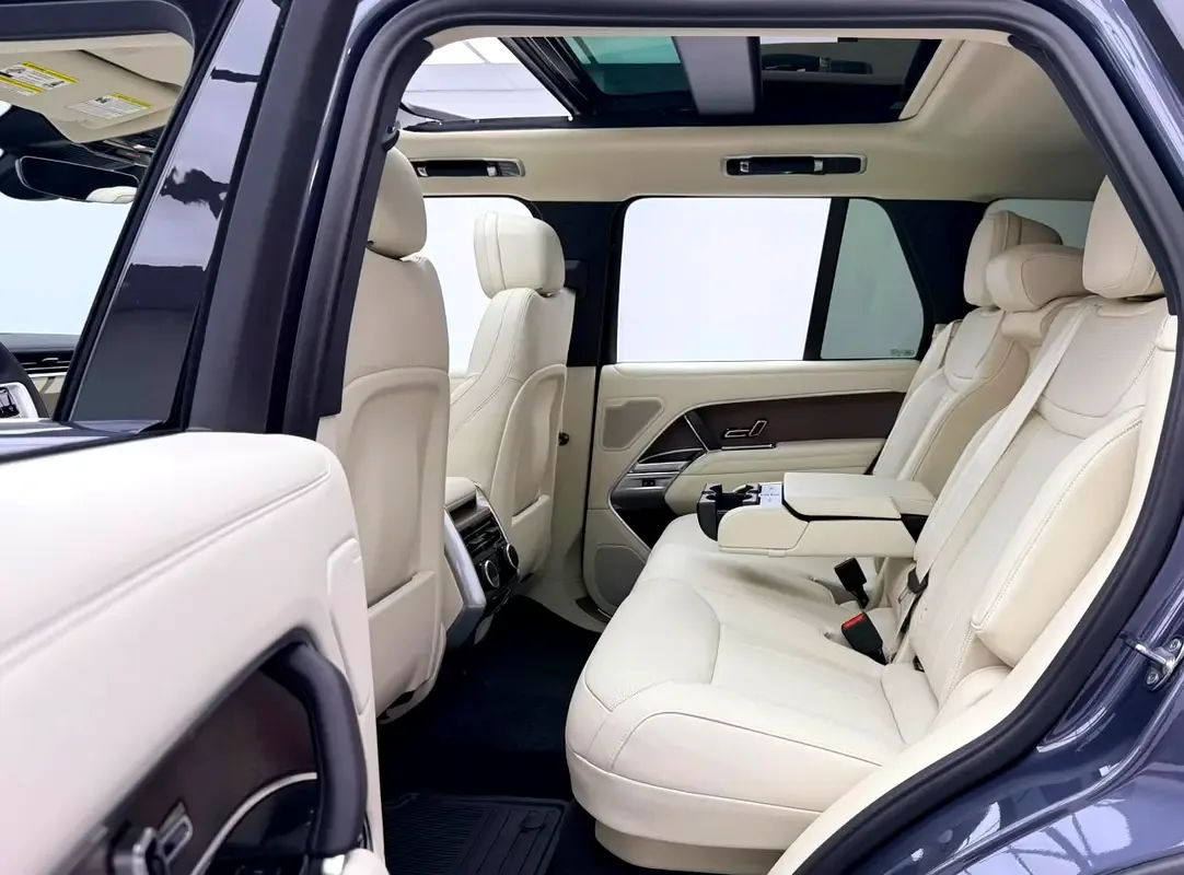 Land Rover Range Rover 3.0 AT 4WD (400 hp) - 16