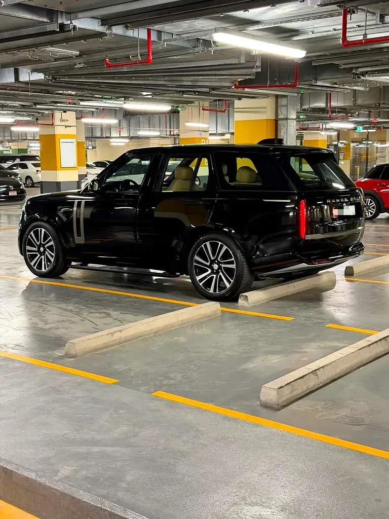 Land Rover Range Rover 3.0 AT 4WD (400 حصان) - 3