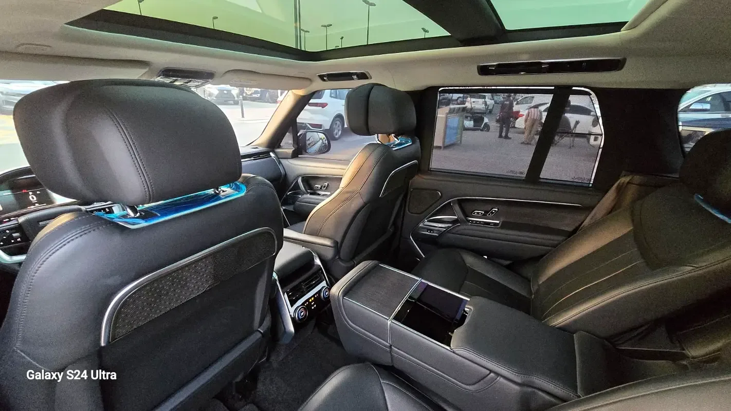 Land Rover Range Rover 3.0 AT 4WD (510 حصان) - 9
