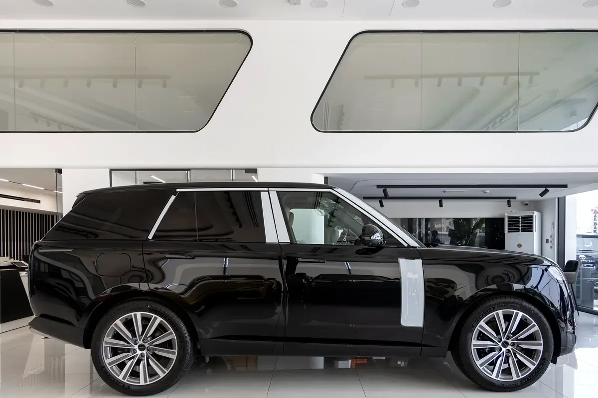 Land Rover Range Rover 3.0 AT 4WD (510 حصان) - 7