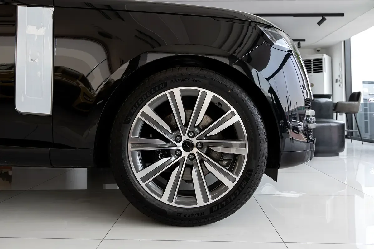 Land Rover Range Rover 3.0 AT 4WD (510 حصان) - 8