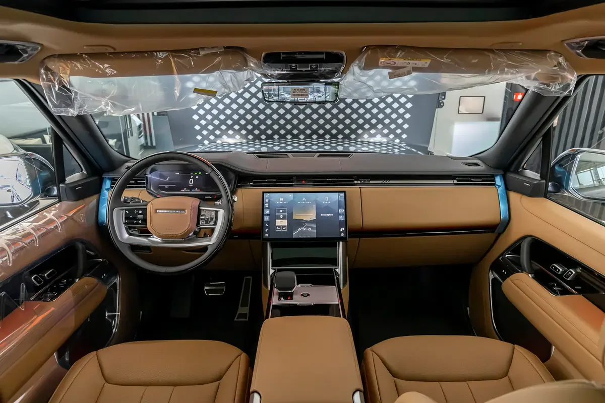 Land Rover Range Rover 3.0 AT 4WD (510 حصان) - 11