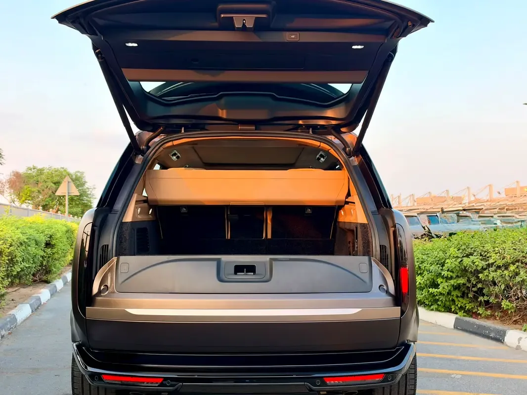 Land Rover Range Rover 3.0 AT 4WD (510 حصان) - 7