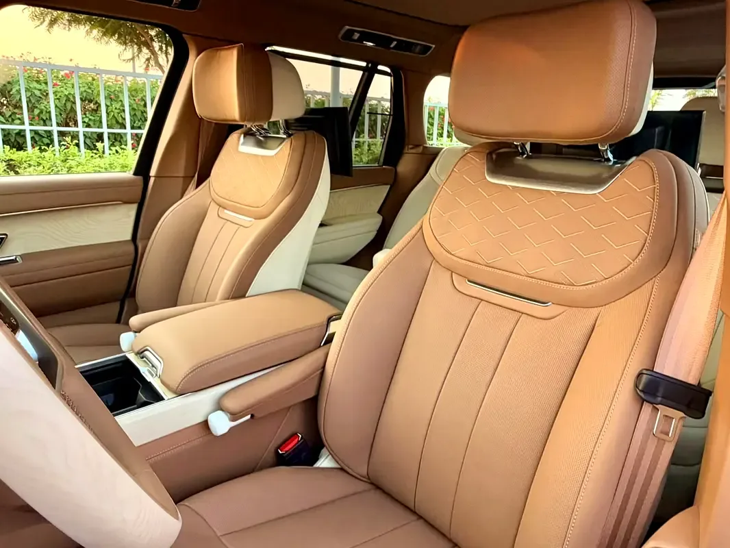 Land Rover Range Rover 3.0 AT 4WD (510 حصان) - 17