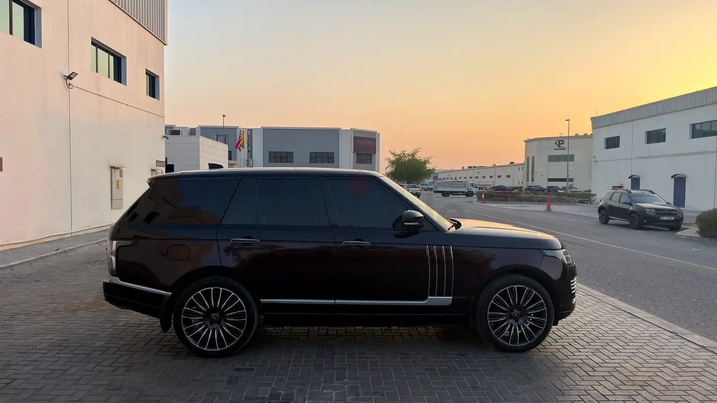 Land Rover Range Rover 3.0 AT AWD (360 hp) - 5