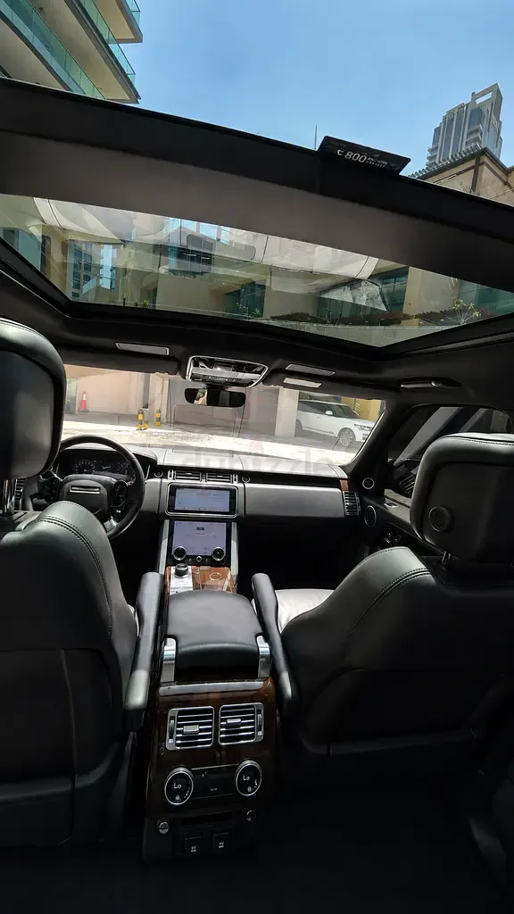 Land Rover Range Rover 3.0 AT AWD (400 حصان) - 8