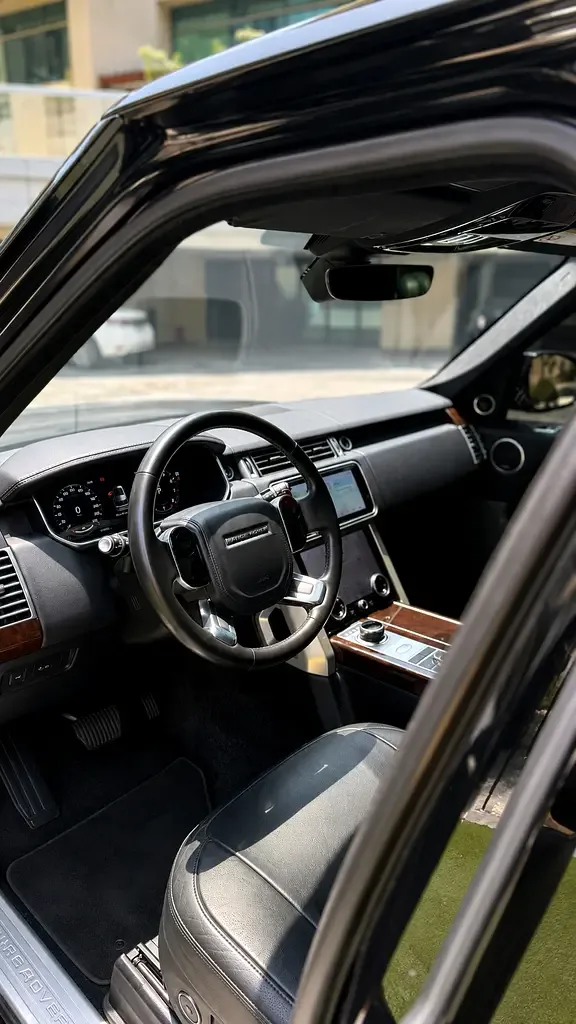 Land Rover Range Rover 3.0 AT AWD (400 حصان) - 7