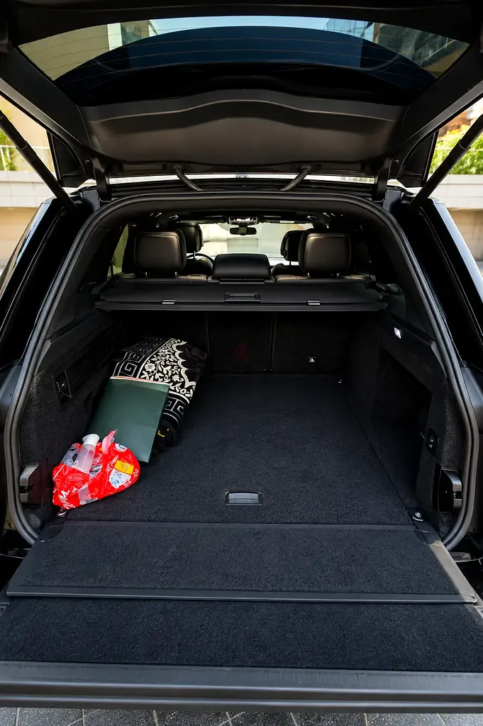 Land Rover Range Rover 3.0 AT AWD (400 حصان) - 16