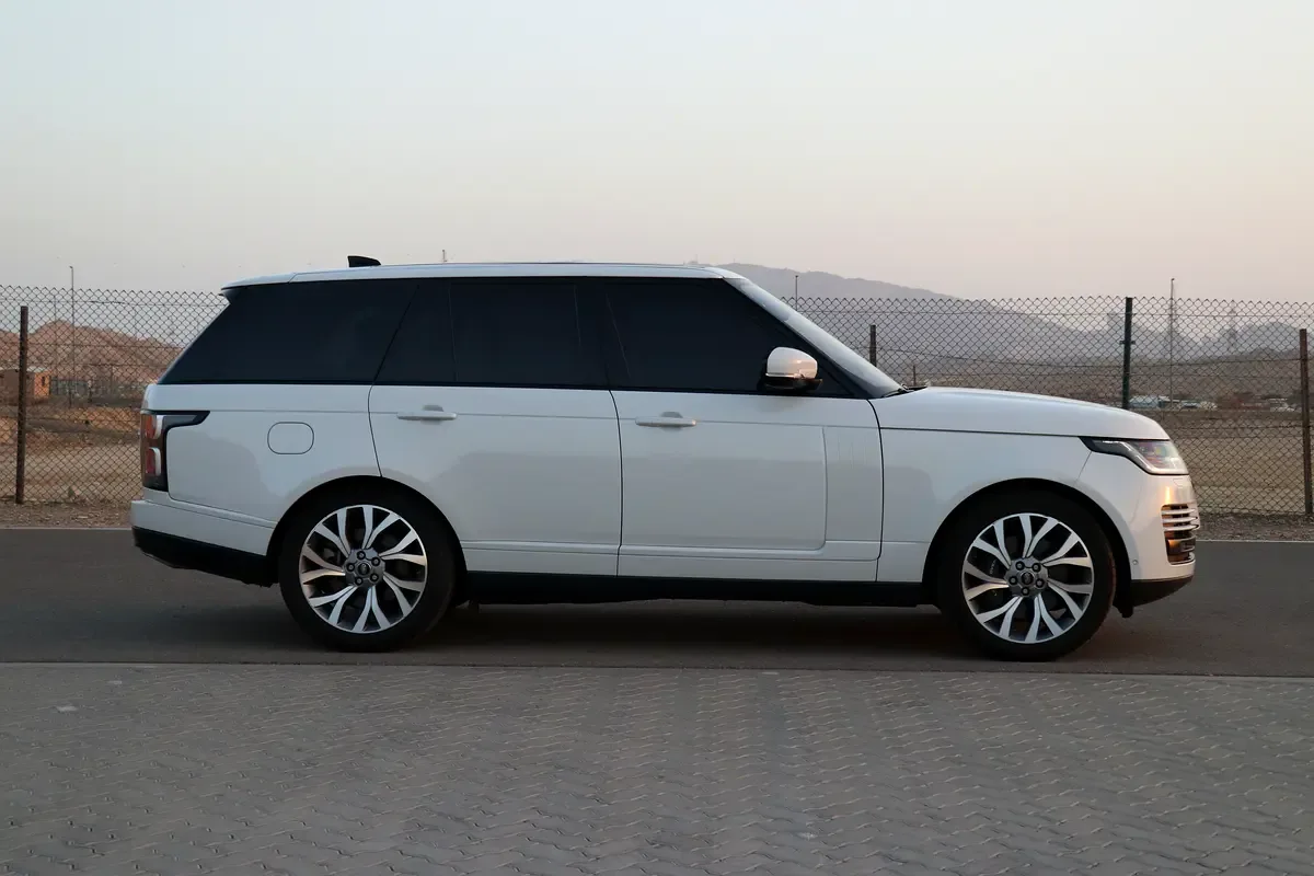 Land Rover Range Rover 3.0 AT AWD (400 hp) - 9