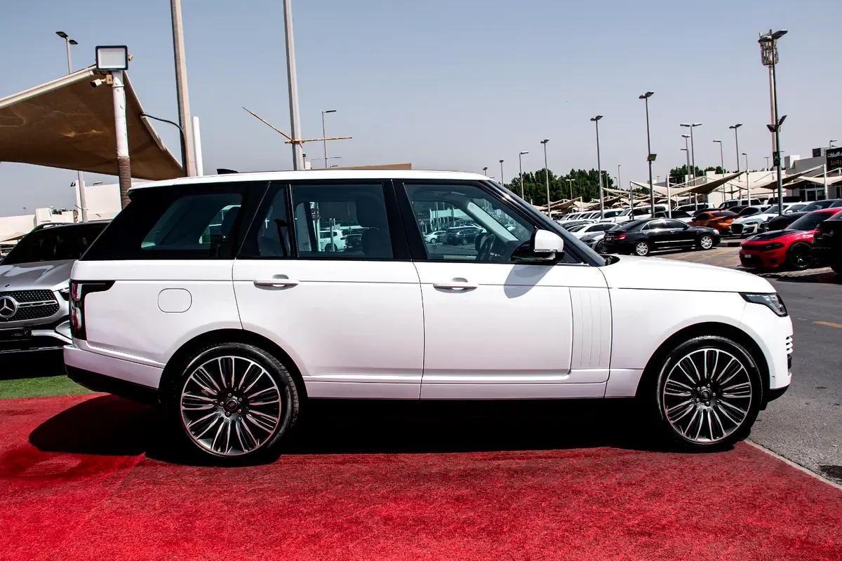 Land Rover Range Rover 3.0 AT AWD (400 حصان) - 5