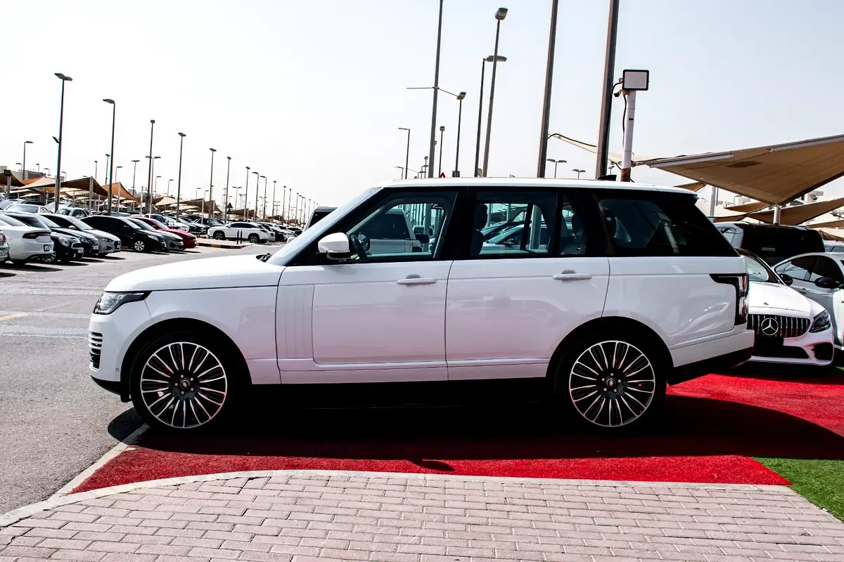 Land Rover Range Rover 3.0 AT AWD (400 حصان) - 4