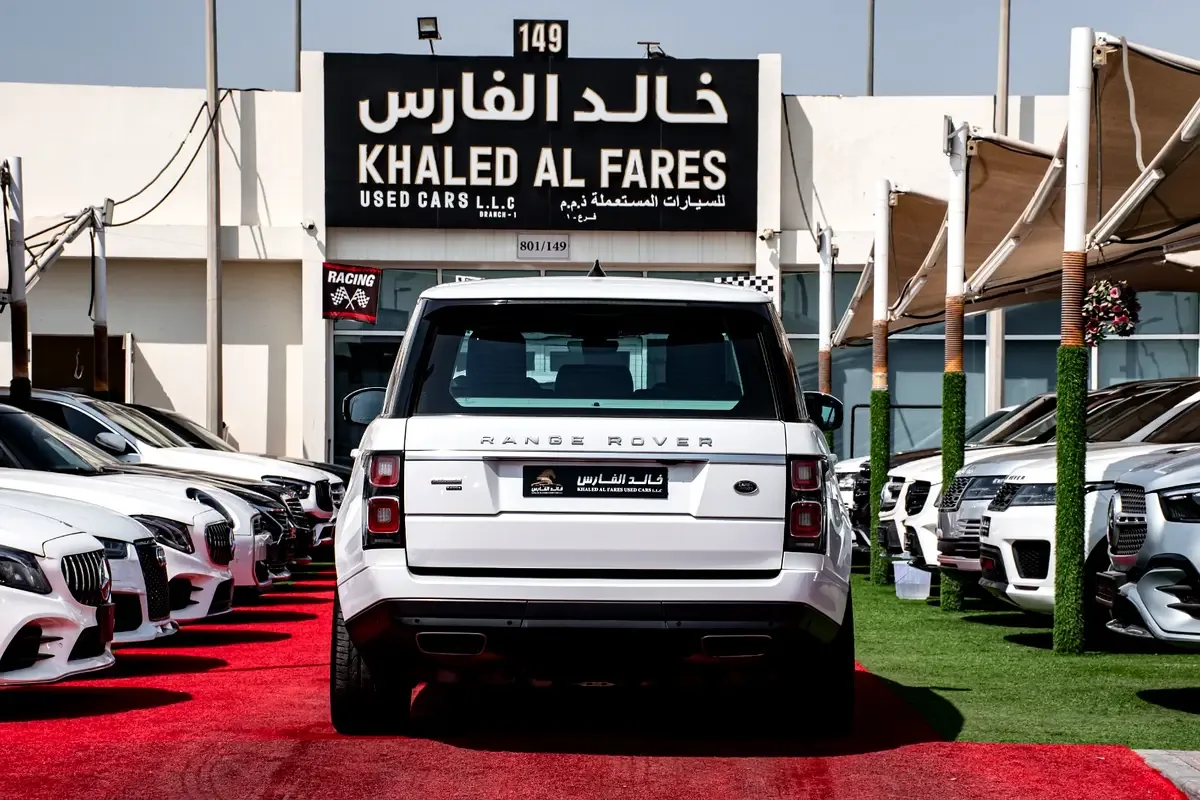 Land Rover Range Rover 3.0 AT AWD (400 حصان) - 19