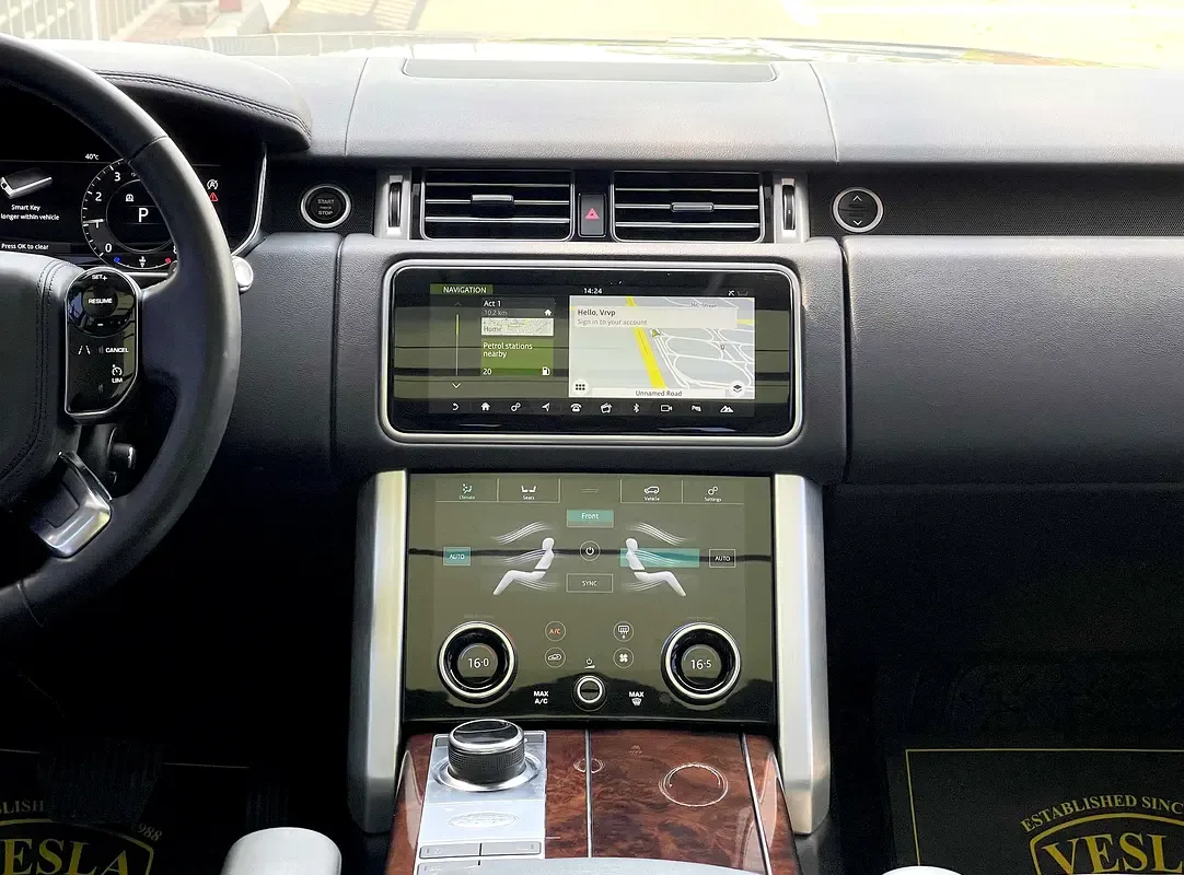 Land Rover Range Rover 3.0 AT AWD (400 حصان) - 10
