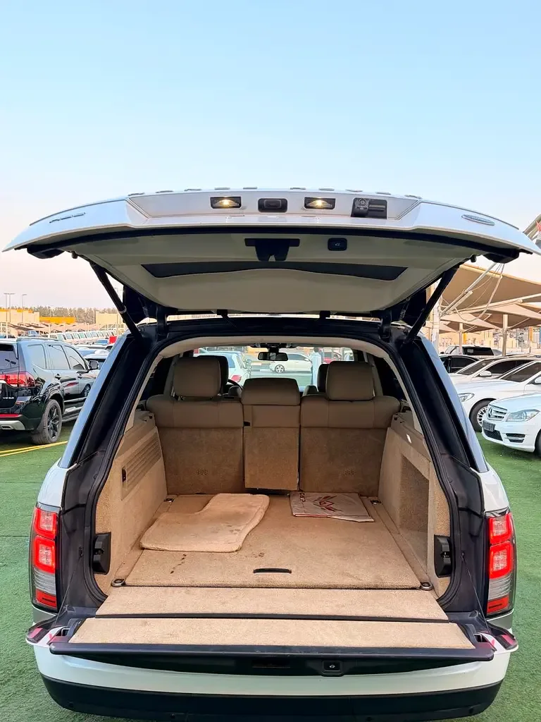 Land Rover Range Rover 3.0 SDV6 Hybrid AT AWD (340 hp) - 9