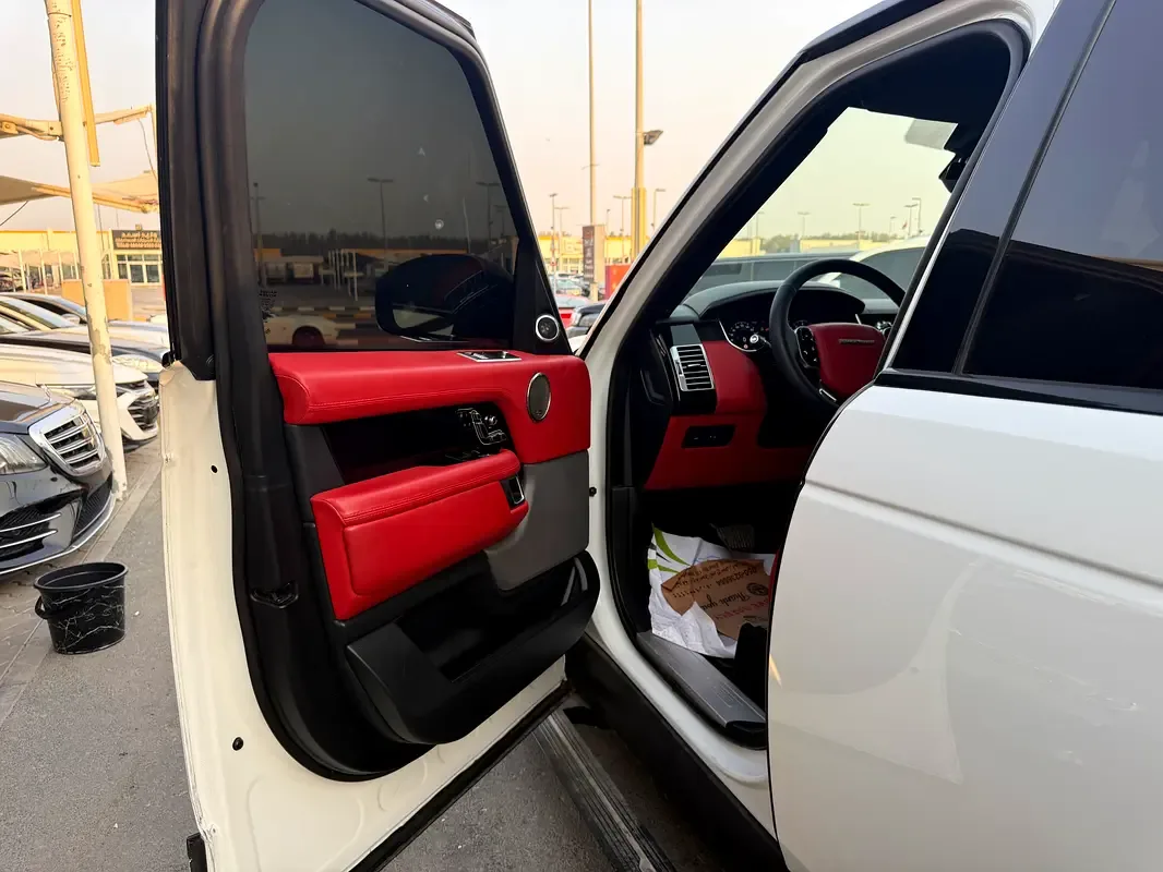 Land Rover Range Rover 3.0 V6 Supercharged AT AWD (380 حصان) - 6
