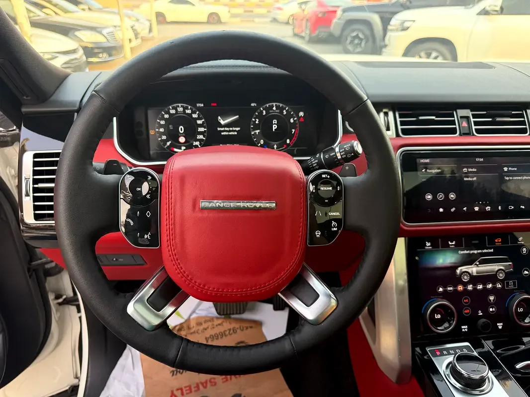 Land Rover Range Rover 3.0 V6 Supercharged AT AWD (380 حصان) - 10
