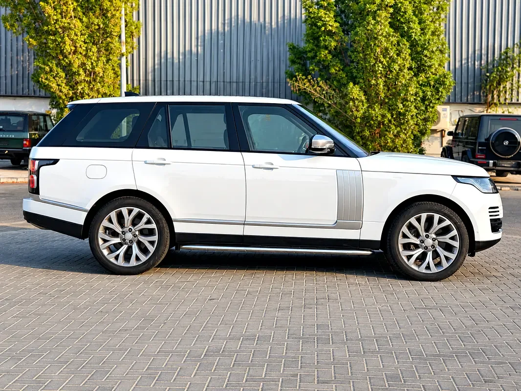 Land Rover Range Rover 3.0 V6 Supercharged AT AWD (380 حصان) - 3