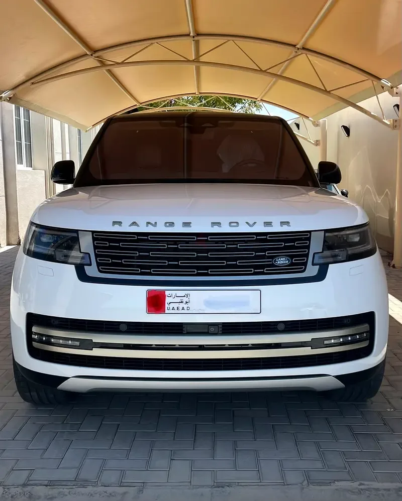Land Rover Range Rover 4.4 AT 4WD (530 hp)