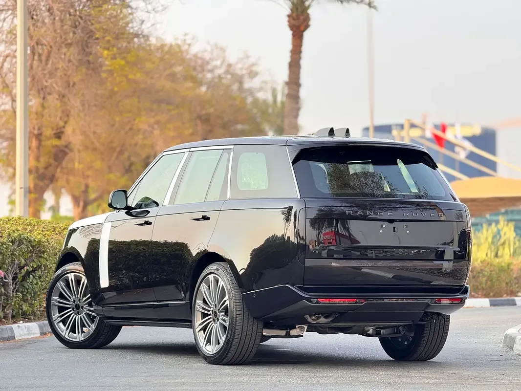 Land Rover Range Rover 4.4 AT 4WD (530 حصان) - 6