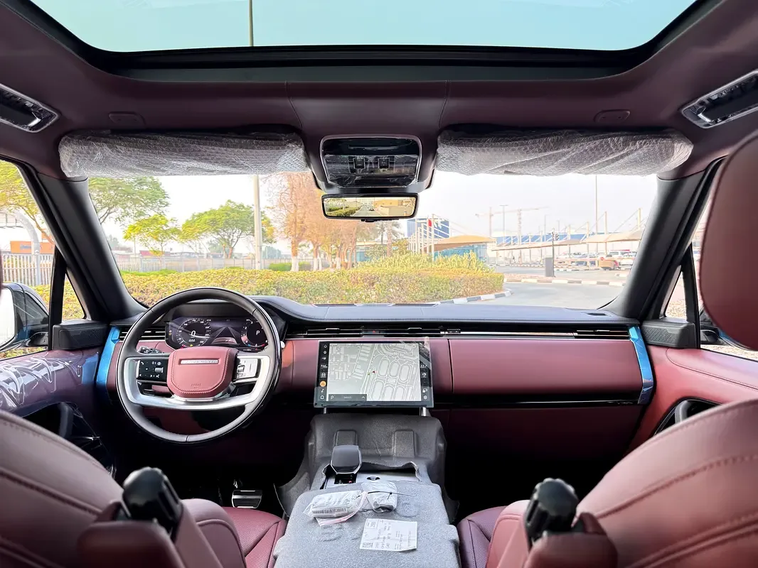 Land Rover Range Rover 4.4 AT 4WD (530 حصان) - 13