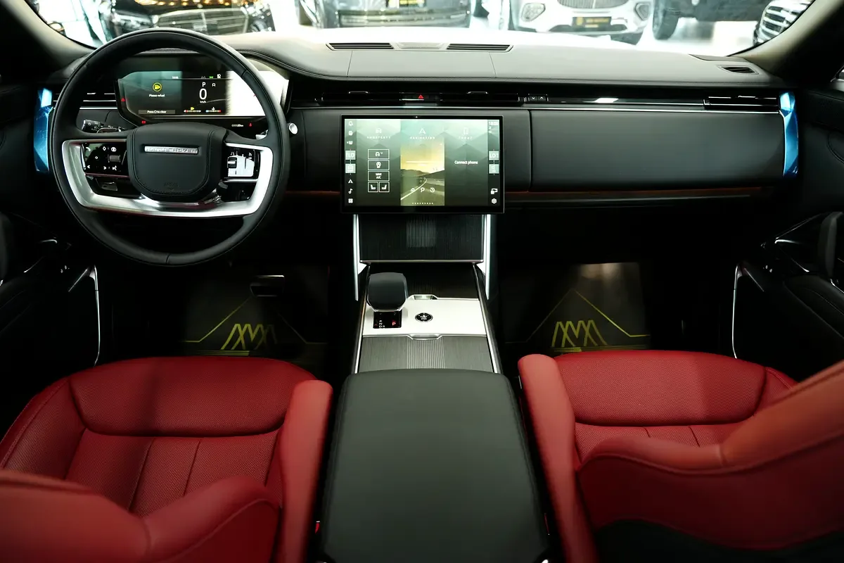 Land Rover Range Rover 4.4 AT 4WD (530 حصان) - 6