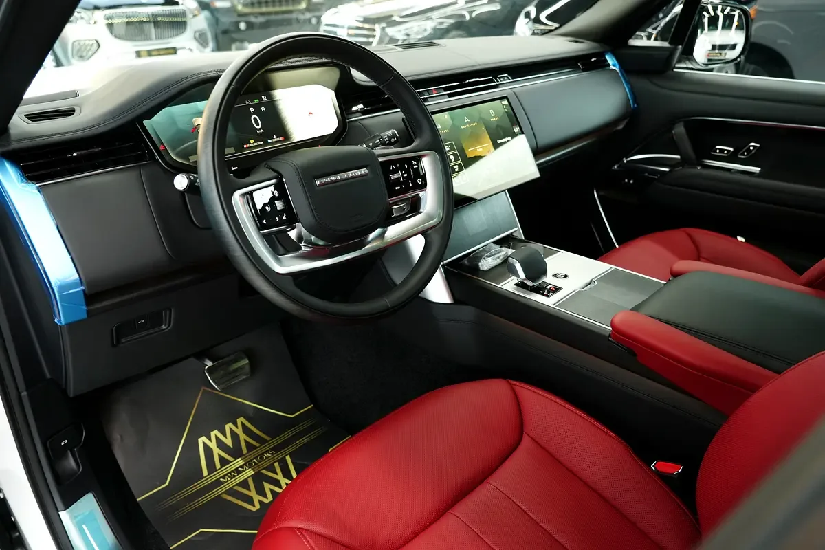 Land Rover Range Rover 4.4 AT 4WD (530 حصان) - 7
