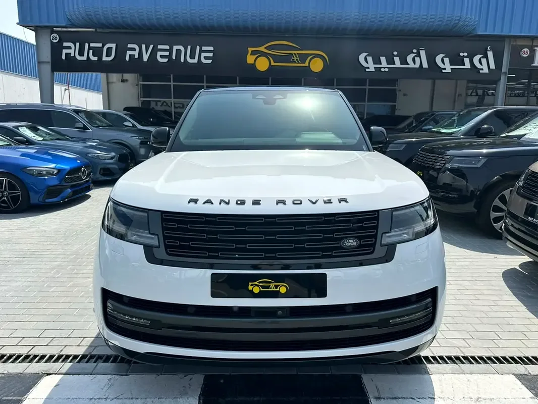 Land Rover Range Rover 4.4 AT 4WD (530 حصان) - 2